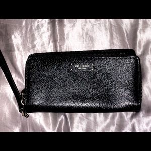 Kate space wristlet